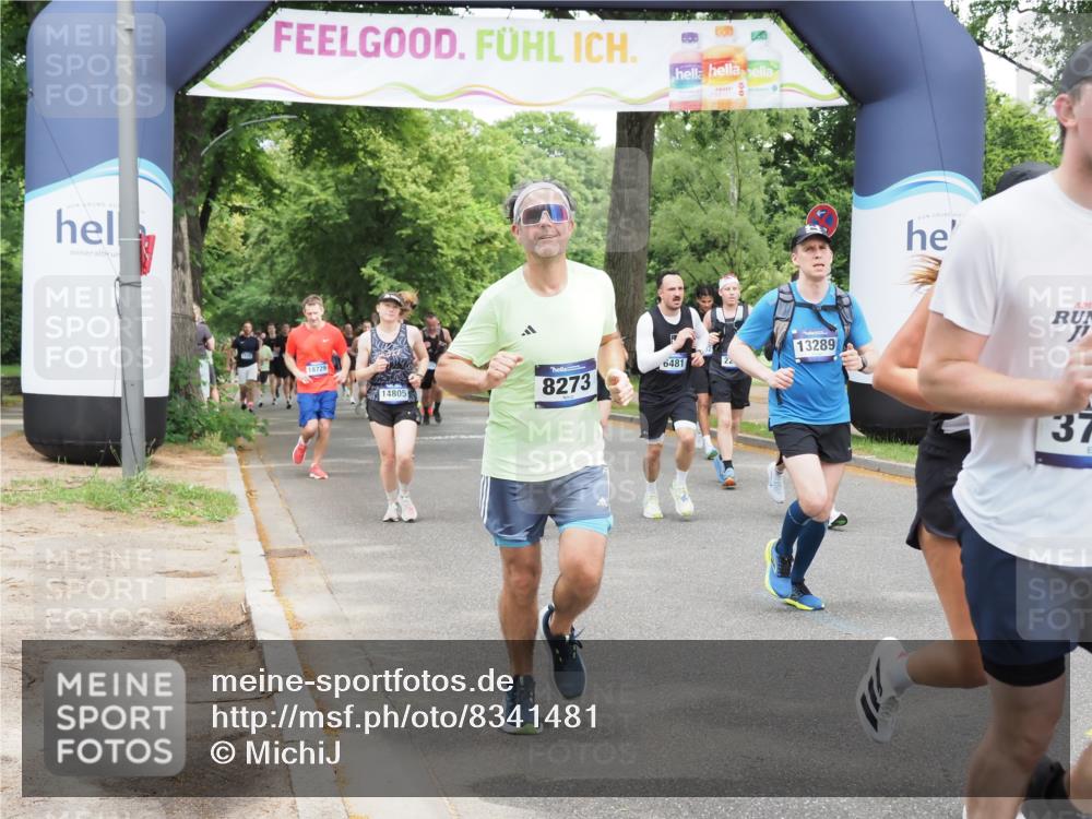 29.06.2025 - hella hamburg halbmarathon MichiJ http://msf.ph/oto/8341481 29.06.2025 10:40:09 Zwischen KM18-KM19 2208, 3209, 3715, 4065, 5378, 5638, 7896, 8273, 8587, 8651, 12135, 13032, 13211, 13289, 15643, 15681, 16320, 17198, 18331, 18901 meine-sportfotos.de