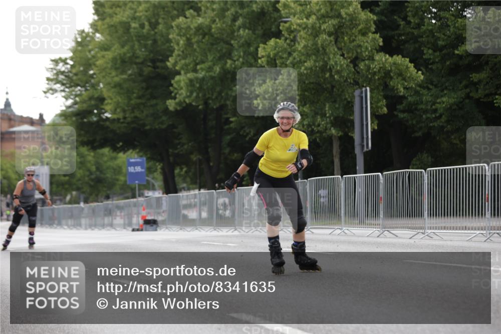 29.06.2025 - hella hamburg halbmarathon Jannik Wohlers http://msf.ph/oto/8341635 29.06.2025 09:02:21 Lombardsbrücke  meine-sportfotos.de