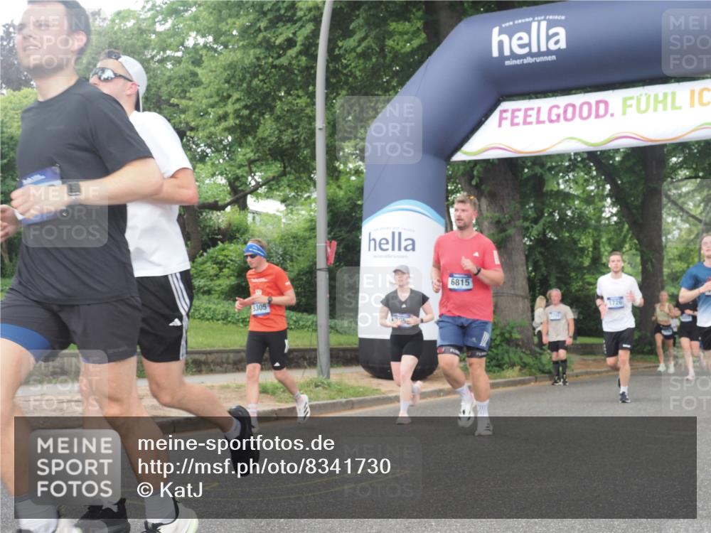 29.06.2025 - hella hamburg halbmarathon KatJ http://msf.ph/oto/8341730 29.06.2025 10:48:44 Zwischen KM18-KM19 1188, 1568, 1726, 1823, 2582, 5299, 5305, 5547, 7658, 8730 meine-sportfotos.de