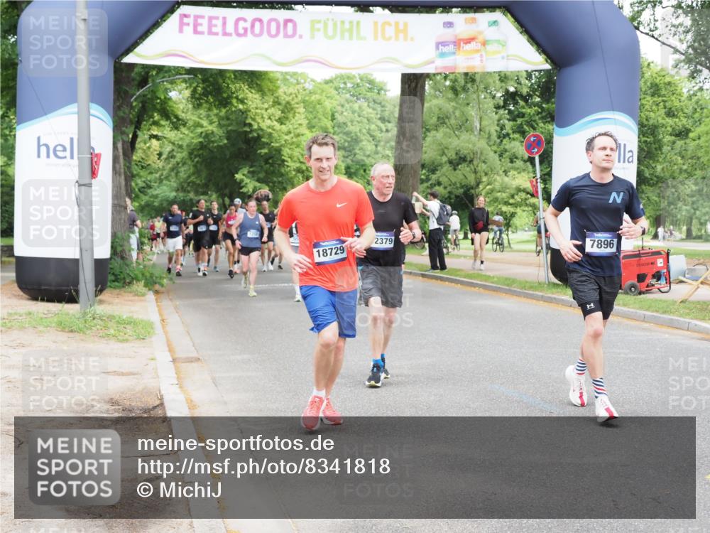 29.06.2025 - hella hamburg halbmarathon MichiJ http://msf.ph/oto/8341818 29.06.2025 10:40:12 Zwischen KM18-KM19 2208, 3715, 4029, 4065, 5378, 5638, 6481, 7896, 8273, 8587, 8651, 12135, 12321, 12379, 13032, 13211, 13289, 14805, 15643, 16320, 17198, 18729, 18901 meine-sportfotos.de
