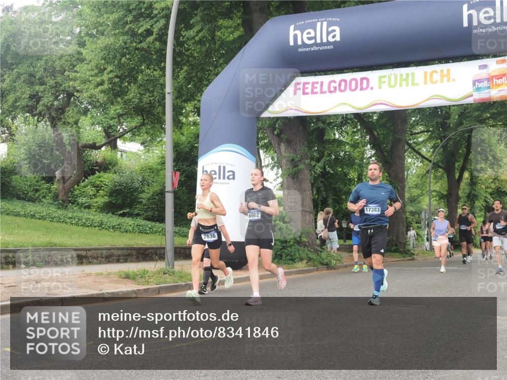 29.06.2025 - hella hamburg halbmarathon KatJ http://msf.ph/oto/8341846 29.06.2025 10:48:48 Zwischen KM18-KM19 1726, 1823, 2582, 5299, 5305, 6602, 7636, 7658, 8730 meine-sportfotos.de