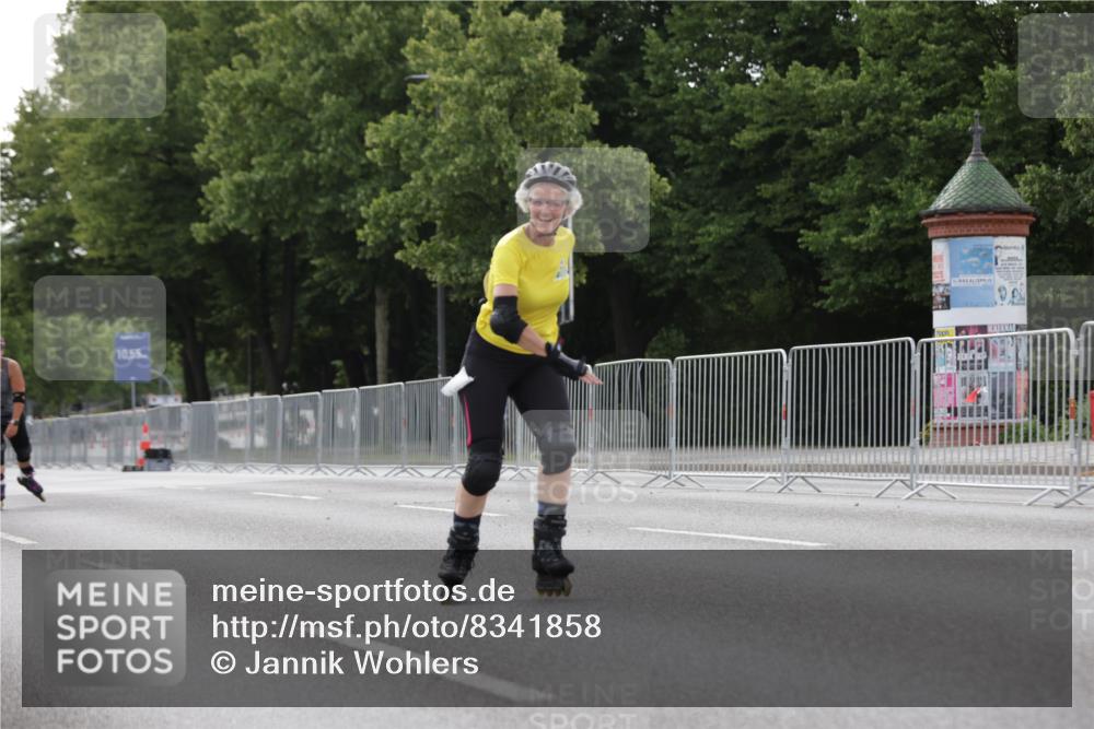 29.06.2025 - hella hamburg halbmarathon Jannik Wohlers http://msf.ph/oto/8341858 29.06.2025 09:02:21 Lombardsbrücke  meine-sportfotos.de