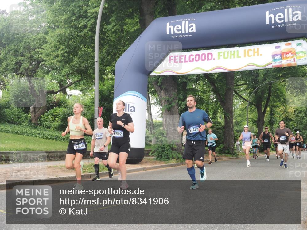 29.06.2025 - hella hamburg halbmarathon KatJ http://msf.ph/oto/8341906 29.06.2025 10:48:48 Zwischen KM18-KM19 1726, 1823, 2582, 5299, 5305, 6602, 7636, 7658, 8730 meine-sportfotos.de