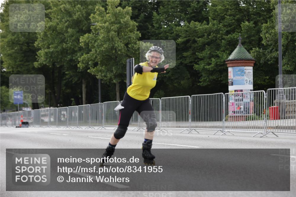 29.06.2025 - hella hamburg halbmarathon Jannik Wohlers http://msf.ph/oto/8341955 29.06.2025 09:02:22 Lombardsbrücke  meine-sportfotos.de