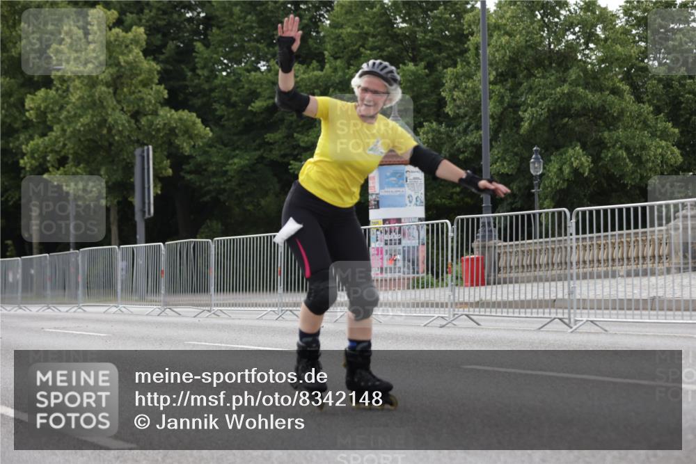29.06.2025 - hella hamburg halbmarathon Jannik Wohlers http://msf.ph/oto/8342148 29.06.2025 09:02:22 Lombardsbrücke  meine-sportfotos.de