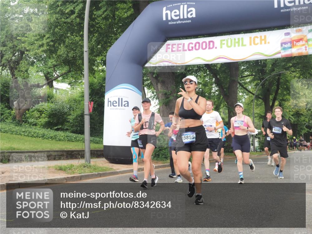 29.06.2025 - hella hamburg halbmarathon KatJ http://msf.ph/oto/8342634 29.06.2025 10:48:55 Zwischen KM18-KM19 1674, 4095, 6752, 8045, 8478 meine-sportfotos.de