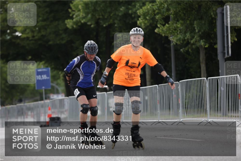29.06.2025 - hella hamburg halbmarathon Jannik Wohlers http://msf.ph/oto/8343331 29.06.2025 09:02:33 Lombardsbrücke  meine-sportfotos.de
