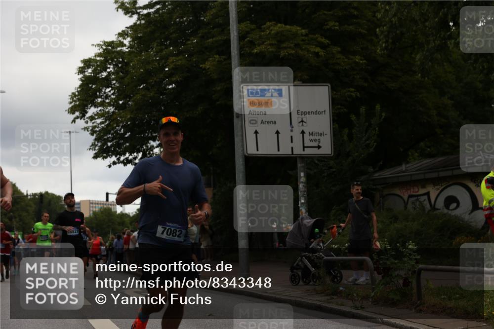 29.06.2025 - hella hamburg halbmarathon Yannick Fuchs http://msf.ph/oto/8343348 29.06.2025 10:52:18 20KM 1319, 1595, 1833, 2159, 2250, 2488, 2619, 2656, 2840, 2996, 3251, 3859, 4319, 4502, 4550, 4708, 4767, 5277, 5341, 5675, 5926, 6138, 6147, 6592, 7082, 7189, 7659, 7856, 8089, 8322, 8585, 9230, 9316, 10020, 10268, 10319, 10518, 10703, 10788, 11394, 11605, 11808, 11846, 12378, 12495, 12585, 12734, 12735, 12879, 13287, 13512, 13654, 13694, 13816, 13880, 14266, 14673, 15197, 15434, 15527, 16189, 16531, 17531, 17827, 18180, 18492, 18727, 18985 meine-sportfotos.de
