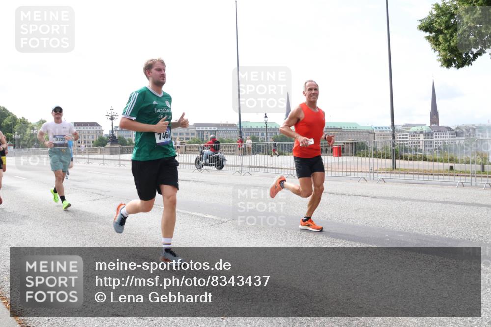29.06.2025 - hella hamburg halbmarathon Lena Gebhardt http://msf.ph/oto/8343437 29.06.2025 10:13:31 Lombardsbrücke 18222, 7460, 1007, 1131, 1747, 1859, 2055, 2359, 2721, 2904, 2961, 2987, 3218, 3360, 3728, 3729, 4001, 4187, 4795, 4950, 5232, 5546, 5631, 5719, 6026, 6489, 6717, 6724, 7346, 7446, 7447, 7460, 7462, 7913, 8279, 8913, 9128, 9141, 9527, 9612, 9631, 10977, 12313, 12492, 12797, 12928, 12929, 13331, 13928, 15085, 15663, 15922, 16030, 16255, 16437, 16491, 17472, 17474, 17988, 18048, 18222, 18231, 18320, 18732 meine-sportfotos.de
