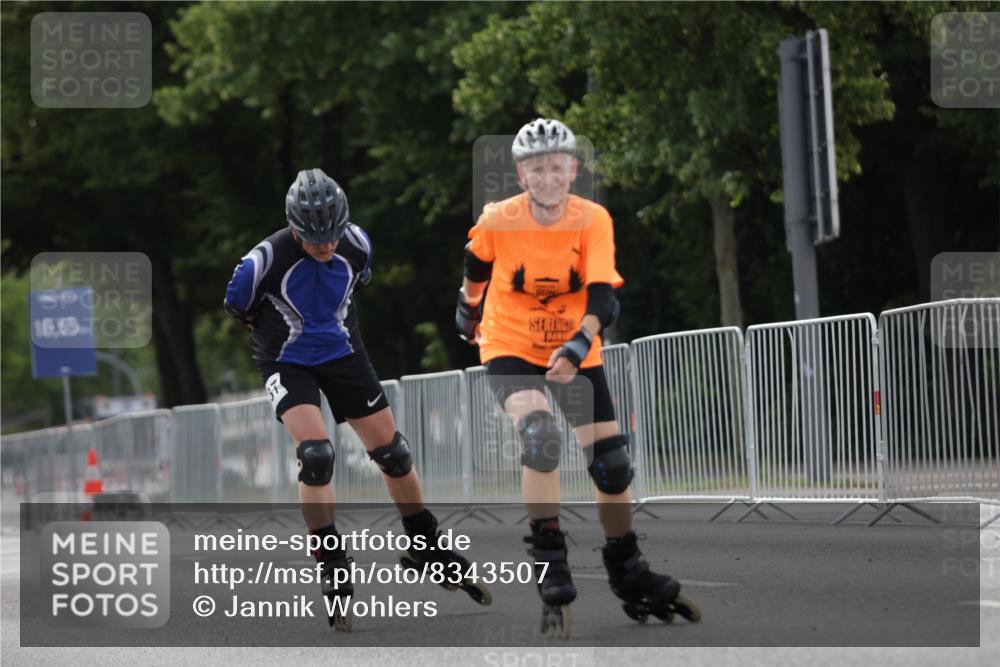 29.06.2025 - hella hamburg halbmarathon Jannik Wohlers http://msf.ph/oto/8343507 29.06.2025 09:02:33 Lombardsbrücke  meine-sportfotos.de