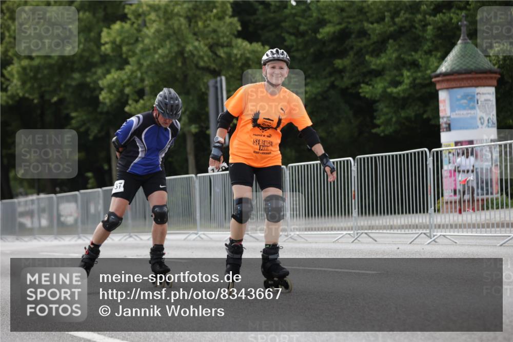 29.06.2025 - hella hamburg halbmarathon Jannik Wohlers http://msf.ph/oto/8343667 29.06.2025 09:02:34 Lombardsbrücke  meine-sportfotos.de