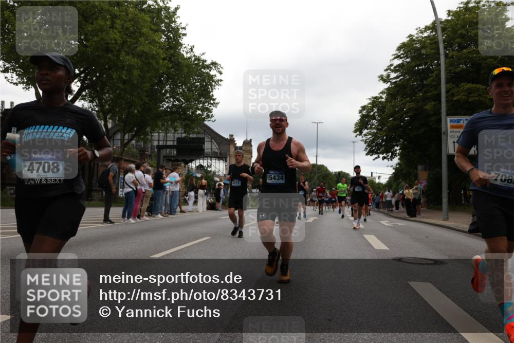 29.06.2025 - hella hamburg halbmarathon Yannick Fuchs http://msf.ph/oto/8343731 29.06.2025 10:52:19 20KM 1319, 1595, 1833, 2159, 2250, 2619, 2656, 2840, 2996, 3251, 4319, 4502, 4550, 4708, 4767, 5277, 5341, 5675, 6138, 6147, 6592, 7082, 7189, 7659, 7856, 8089, 8322, 8585, 9230, 10020, 10268, 10319, 10518, 10703, 11394, 11605, 11808, 11846, 12378, 12495, 12585, 12734, 12735, 12879, 13287, 13512, 13654, 13694, 13816, 13880, 14266, 14673, 15197, 15434, 15527, 16189, 17531, 17814, 17827, 18180, 18492, 18727, 18985 meine-sportfotos.de