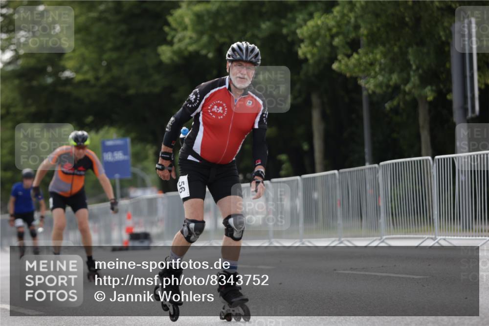 29.06.2025 - hella hamburg halbmarathon Jannik Wohlers http://msf.ph/oto/8343752 29.06.2025 09:02:36 Lombardsbrücke  meine-sportfotos.de