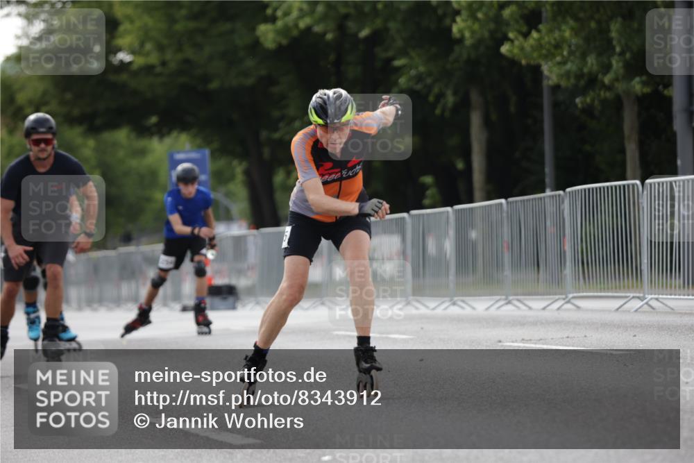 29.06.2025 - hella hamburg halbmarathon Jannik Wohlers http://msf.ph/oto/8343912 29.06.2025 09:02:38 Lombardsbrücke  meine-sportfotos.de