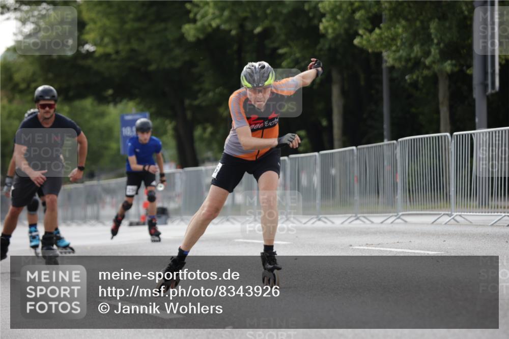 29.06.2025 - hella hamburg halbmarathon Jannik Wohlers http://msf.ph/oto/8343926 29.06.2025 09:02:38 Lombardsbrücke  meine-sportfotos.de