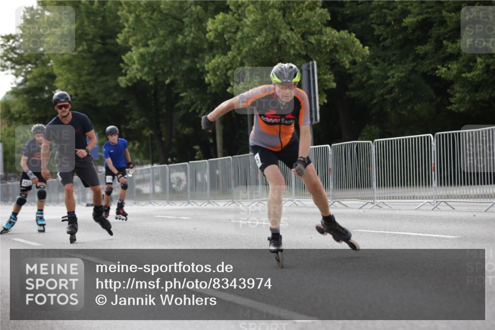 29.06.2025 - hella hamburg halbmarathon Jannik Wohlers http://msf.ph/oto/8343974 29.06.2025 09:02:39 Lombardsbrücke  meine-sportfotos.de
