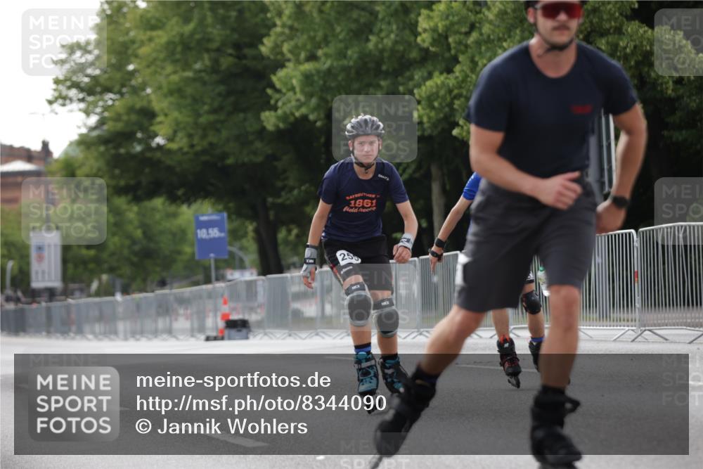 29.06.2025 - hella hamburg halbmarathon Jannik Wohlers http://msf.ph/oto/8344090 29.06.2025 09:02:41 Lombardsbrücke  meine-sportfotos.de