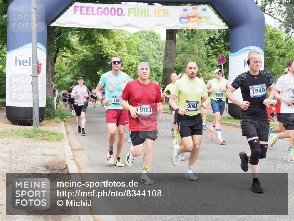 29.06.2025 - hella hamburg halbmarathon MichiJ http://msf.ph/oto/8344108 29.06.2025 10:40:26 Zwischen KM18-KM19 1061, 1499, 1549, 2082, 4770, 6511, 6512, 6628, 6897, 7177, 7274, 9065, 9163, 10895, 11551, 11588, 11589, 11604, 12155, 12482, 12712, 13147, 15430, 15502, 15690, 16477, 16986, 17130, 18831, 18879, 18915 meine-sportfotos.de
