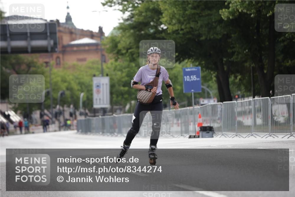 29.06.2025 - hella hamburg halbmarathon Jannik Wohlers http://msf.ph/oto/8344274 29.06.2025 09:02:48 Lombardsbrücke  meine-sportfotos.de