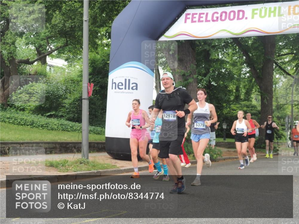 29.06.2025 - hella hamburg halbmarathon KatJ http://msf.ph/oto/8344774 29.06.2025 10:49:24 Zwischen KM18-KM19 1147, 3625, 5058, 5379 meine-sportfotos.de