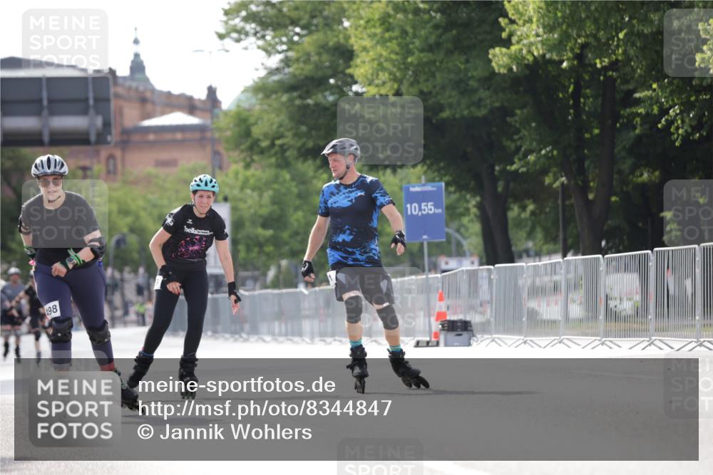 29.06.2025 - hella hamburg halbmarathon Jannik Wohlers http://msf.ph/oto/8344847 29.06.2025 09:03:03 Lombardsbrücke  meine-sportfotos.de