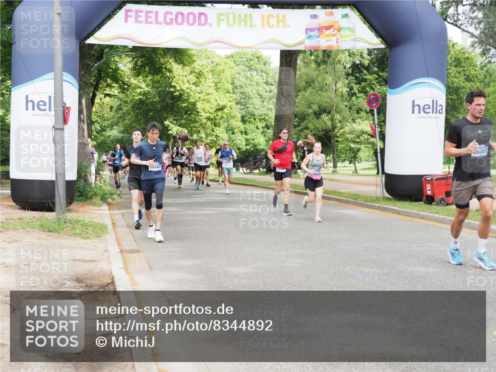 29.06.2025 - hella hamburg halbmarathon MichiJ http://msf.ph/oto/8344892 29.06.2025 10:40:31 Zwischen KM18-KM19 1061, 1499, 1549, 2074, 4770, 6628, 6877, 6897, 7232, 9065, 9163, 11551, 12490, 15430, 15690, 16357, 16477, 16986, 17130, 18831, 18915, 19244 meine-sportfotos.de