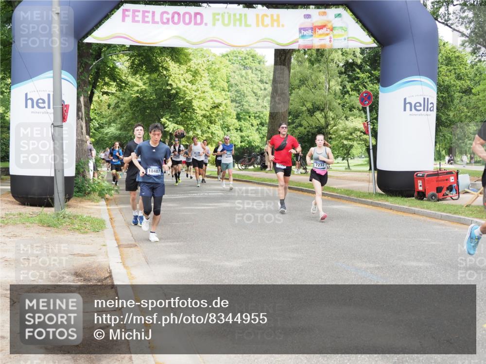 29.06.2025 - hella hamburg halbmarathon MichiJ http://msf.ph/oto/8344955 29.06.2025 10:40:31 Zwischen KM18-KM19 1061, 1499, 1549, 2074, 4770, 6628, 6877, 6897, 7232, 9065, 9163, 11551, 12490, 15430, 15690, 16357, 16477, 16986, 17130, 18831, 18915, 19244 meine-sportfotos.de