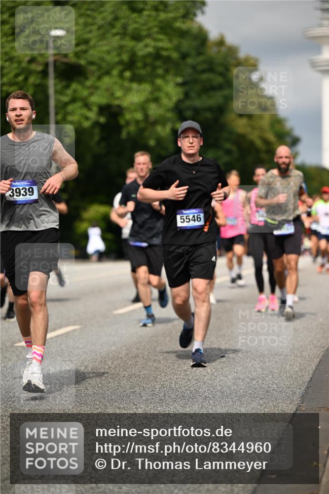 29.06.2025 - hella hamburg halbmarathon Dr. Thomas Lammeyer http://msf.ph/oto/8344960 29.06.2025 10:18:16 Kennedybrücke 1131, 1406, 2990, 3020, 3154, 3728, 3756, 3834, 3939, 5191, 5546, 5670, 6028, 6083, 6089, 7209, 7442, 7802, 7840, 7991, 8001, 8147, 8409, 9663, 9845, 10610, 10977, 11355 meine-sportfotos.de