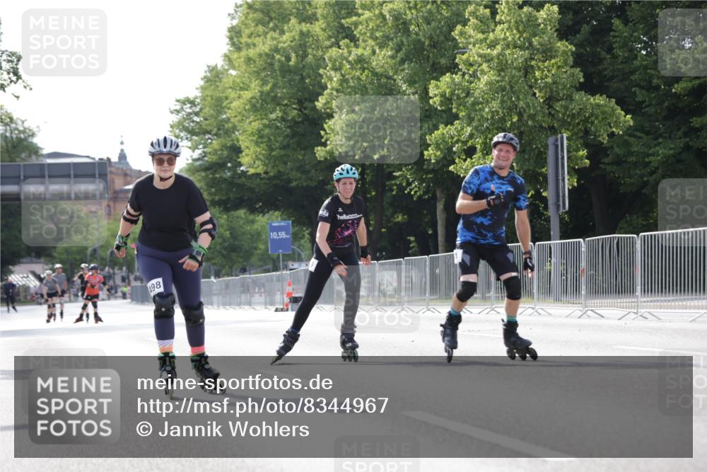 29.06.2025 - hella hamburg halbmarathon Jannik Wohlers http://msf.ph/oto/8344967 29.06.2025 09:03:05 Lombardsbrücke  meine-sportfotos.de