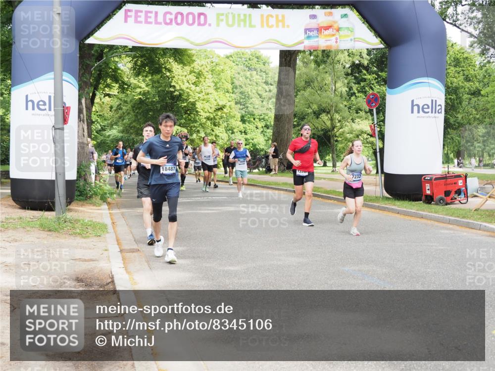 29.06.2025 - hella hamburg halbmarathon MichiJ http://msf.ph/oto/8345106 29.06.2025 10:40:31 Zwischen KM18-KM19 1061, 1499, 1549, 2074, 4770, 6628, 6877, 6897, 7232, 9065, 9163, 11551, 12490, 15430, 15690, 16357, 16477, 16986, 17130, 18831, 18915, 19244 meine-sportfotos.de