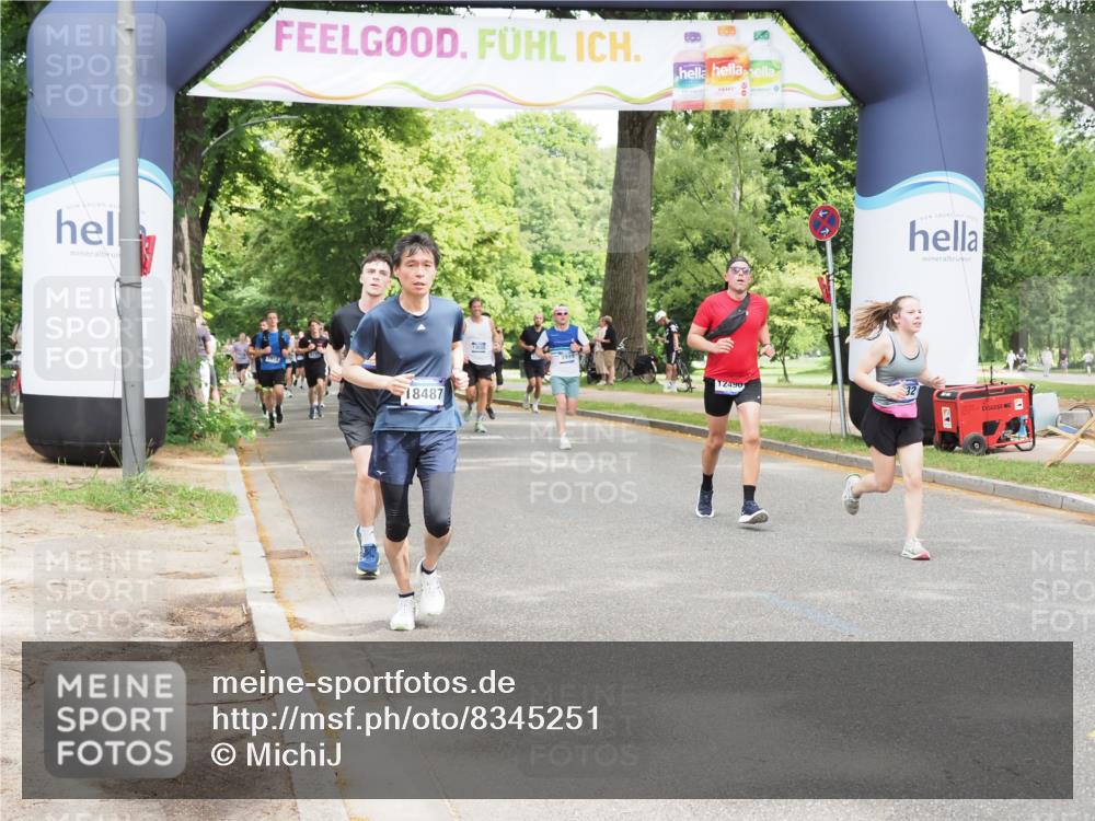 29.06.2025 - hella hamburg halbmarathon MichiJ http://msf.ph/oto/8345251 29.06.2025 10:40:32 Zwischen KM18-KM19 1061, 1499, 2074, 6628, 6877, 6897, 7232, 9065, 9163, 12490, 13803, 15430, 15690, 16357, 16477, 16986, 17130, 18487, 18831, 18915, 19244 meine-sportfotos.de