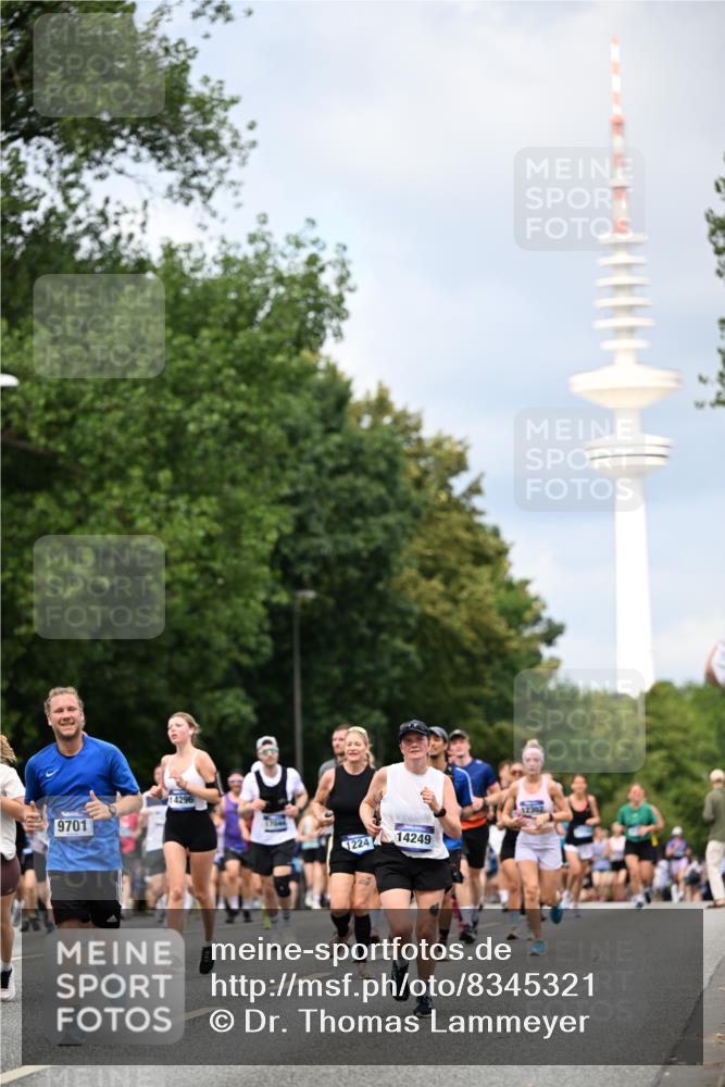 29.06.2025 - hella hamburg halbmarathon Dr. Thomas Lammeyer http://msf.ph/oto/8345321 29.06.2025 10:40:38 Kennedybrücke 1008, 1010, 1102, 1183, 1224, 1284, 3243, 3401, 3699, 3990, 4245, 4902, 4937, 5171, 5240, 5246, 5540, 5747, 5919, 6417, 8530, 8581, 9229, 9295, 9432, 9694, 9701, 10336, 10341, 10531, 10577, 10984 meine-sportfotos.de