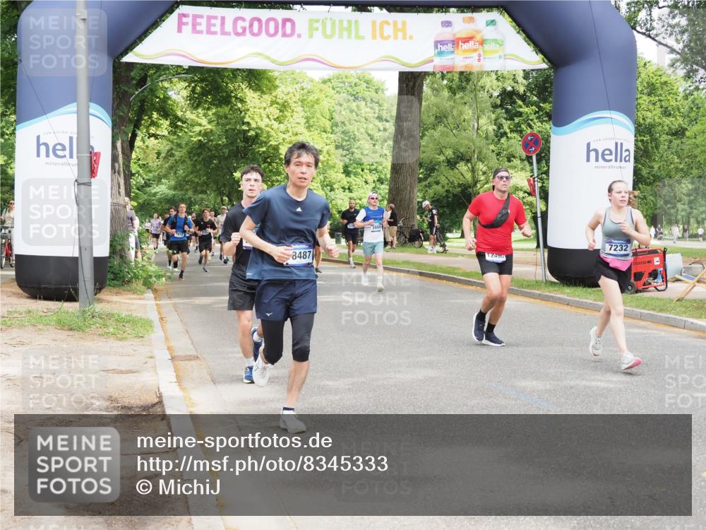 29.06.2025 - hella hamburg halbmarathon MichiJ http://msf.ph/oto/8345333 29.06.2025 10:40:32 Zwischen KM18-KM19 1061, 1499, 2074, 6628, 6877, 6897, 7232, 9065, 9163, 12490, 13803, 15430, 15690, 16357, 16477, 16986, 17130, 18487, 18831, 18915, 19244 meine-sportfotos.de