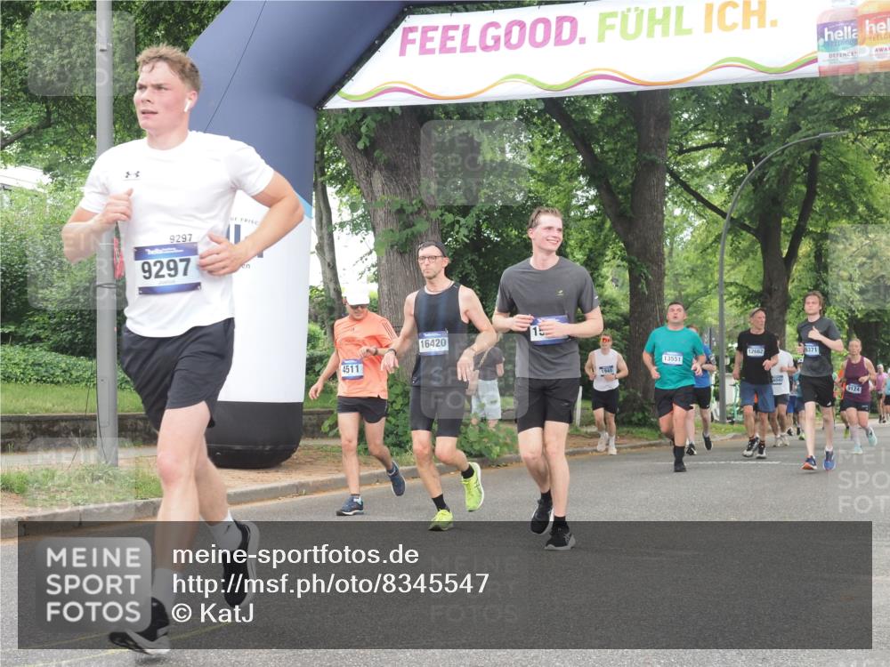 29.06.2025 - hella hamburg halbmarathon KatJ http://msf.ph/oto/8345547 29.06.2025 10:49:31 Zwischen KM18-KM19 1184, 2661, 4511, 5058, 5379, 6142 meine-sportfotos.de
