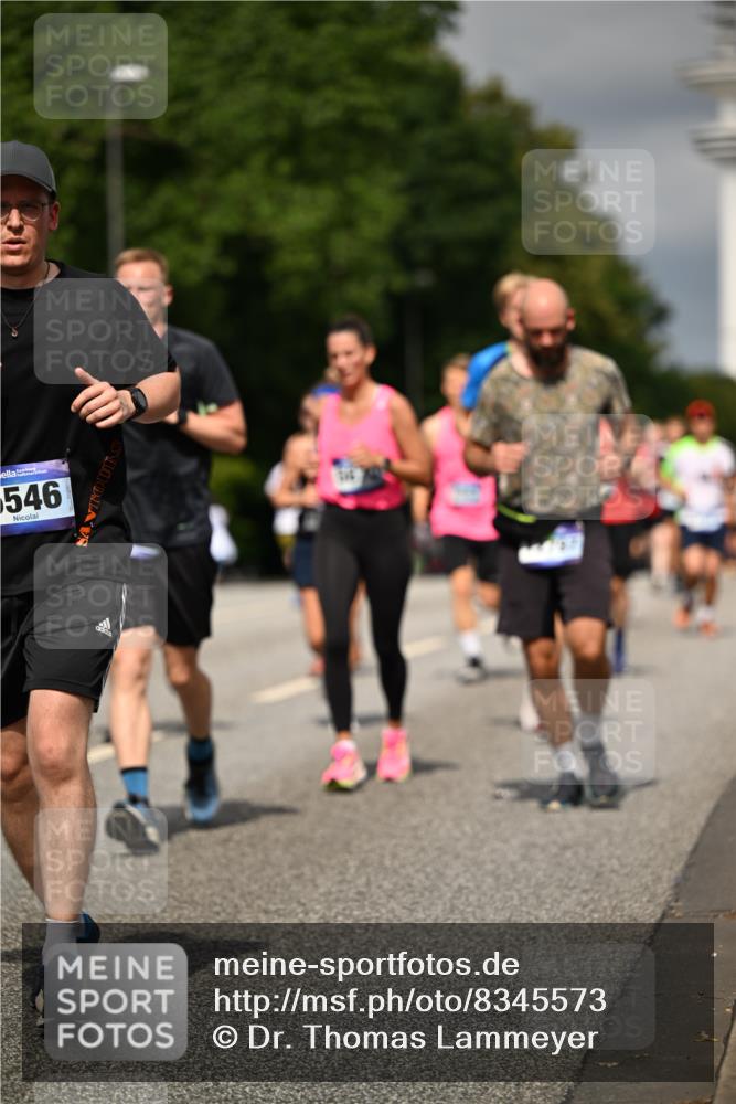 29.06.2025 - hella hamburg halbmarathon Dr. Thomas Lammeyer http://msf.ph/oto/8345573 29.06.2025 10:18:18 Kennedybrücke 1131, 1406, 1480, 2990, 3020, 3154, 3728, 3756, 3834, 3939, 5191, 5546, 5670, 6028, 6083, 6089, 6366, 7209, 7442, 7802, 7840, 7991, 8001, 8147, 8409, 9663, 9845, 10610, 10977, 11355 meine-sportfotos.de