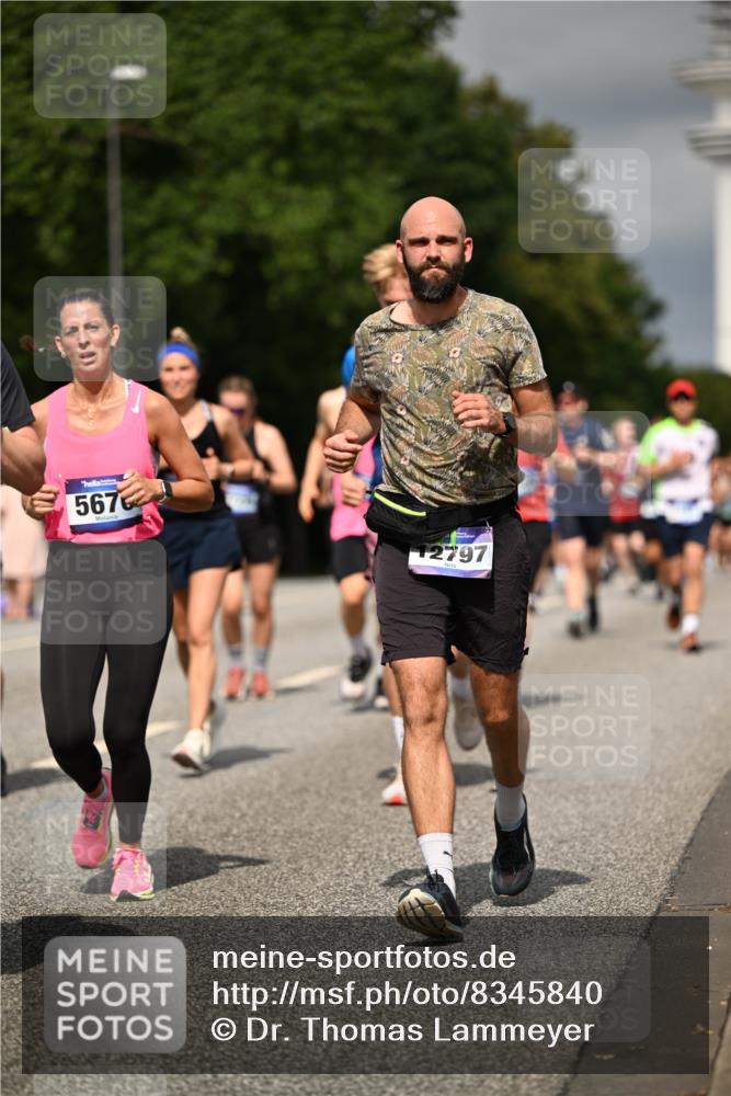 29.06.2025 - hella hamburg halbmarathon Dr. Thomas Lammeyer http://msf.ph/oto/8345840 29.06.2025 10:18:19 Kennedybrücke 1131, 1406, 1480, 2990, 3020, 3025, 3154, 3728, 3756, 3834, 3939, 5191, 5546, 5670, 6028, 6083, 6089, 6366, 6717, 7209, 7442, 7802, 7840, 7991, 8001, 8147, 8409, 9173, 9663, 9845, 10224, 10610, 10977, 11355 meine-sportfotos.de