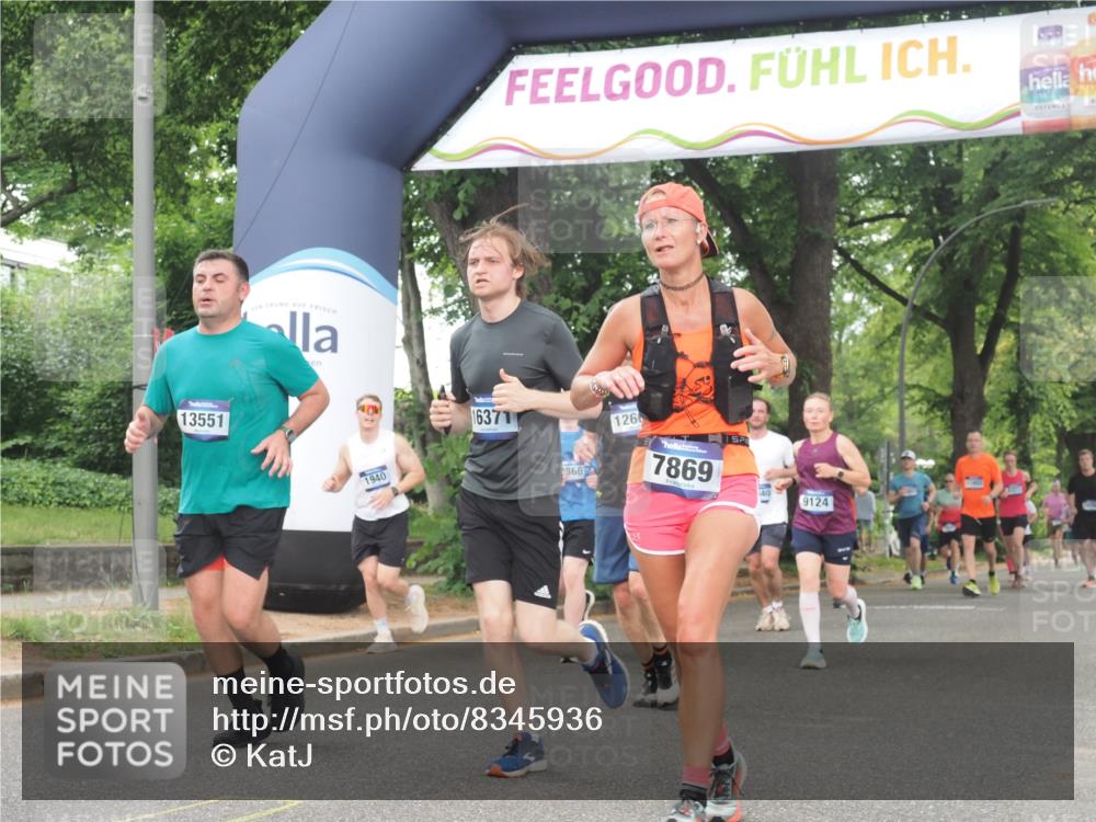 29.06.2025 - hella hamburg halbmarathon KatJ http://msf.ph/oto/8345936 29.06.2025 10:49:35 Zwischen KM18-KM19 1184, 1940, 2661, 4511, 7869 meine-sportfotos.de