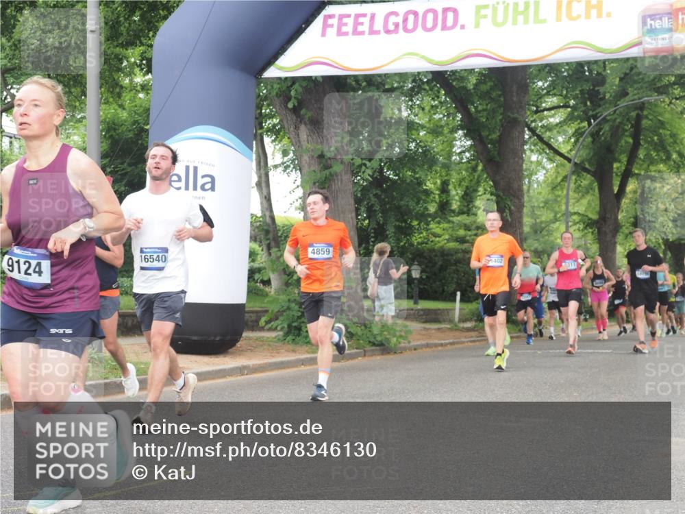 29.06.2025 - hella hamburg halbmarathon KatJ http://msf.ph/oto/8346130 29.06.2025 10:49:38 Zwischen KM18-KM19 1114, 1940, 4511, 4859, 7869 meine-sportfotos.de