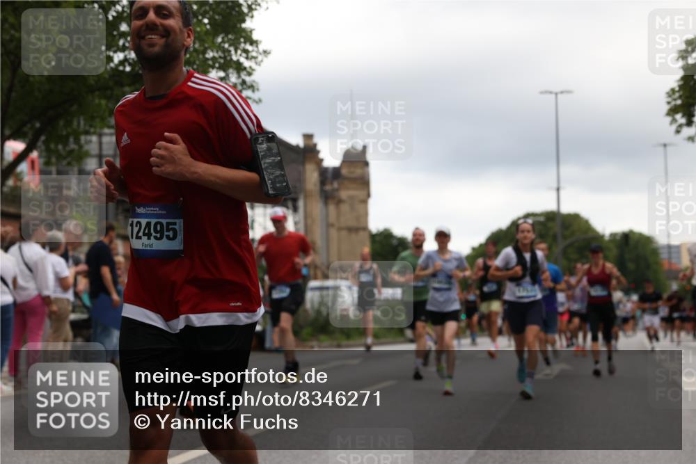 29.06.2025 - hella hamburg halbmarathon Yannick Fuchs http://msf.ph/oto/8346271 29.06.2025 10:52:27 20KM 1319, 1833, 2159, 2250, 2619, 2711, 2996, 3251, 4550, 4767, 5675, 6592, 7082, 7659, 7856, 8089, 9230, 9553, 9555, 9835, 10020, 10268, 10319, 10518, 10539, 10703, 11394, 11605, 11808, 11846, 12378, 12495, 12734, 12735, 12809, 12879, 13287, 13512, 13654, 13694, 14355, 14673, 15197, 15434, 15527, 16189, 17531, 17665, 17814, 17839, 17967, 18682, 18727, 18985, 19002, 19003 meine-sportfotos.de