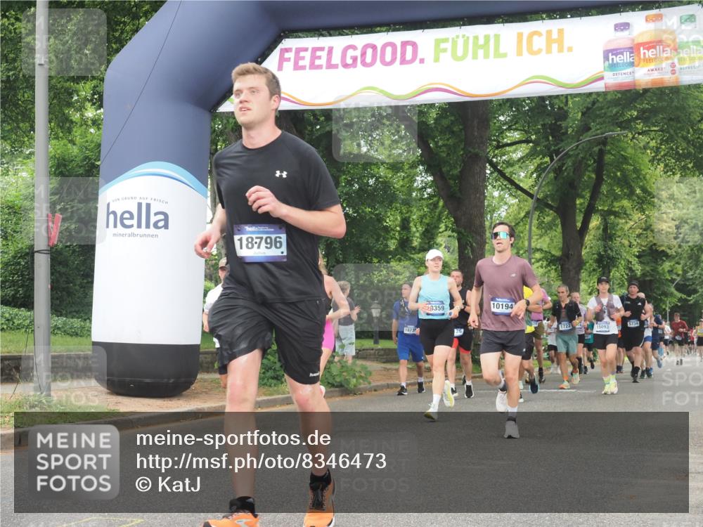 29.06.2025 - hella hamburg halbmarathon KatJ http://msf.ph/oto/8346473 29.06.2025 10:49:43 Zwischen KM18-KM19 1114, 1940, 4859, 6311, 8469 meine-sportfotos.de