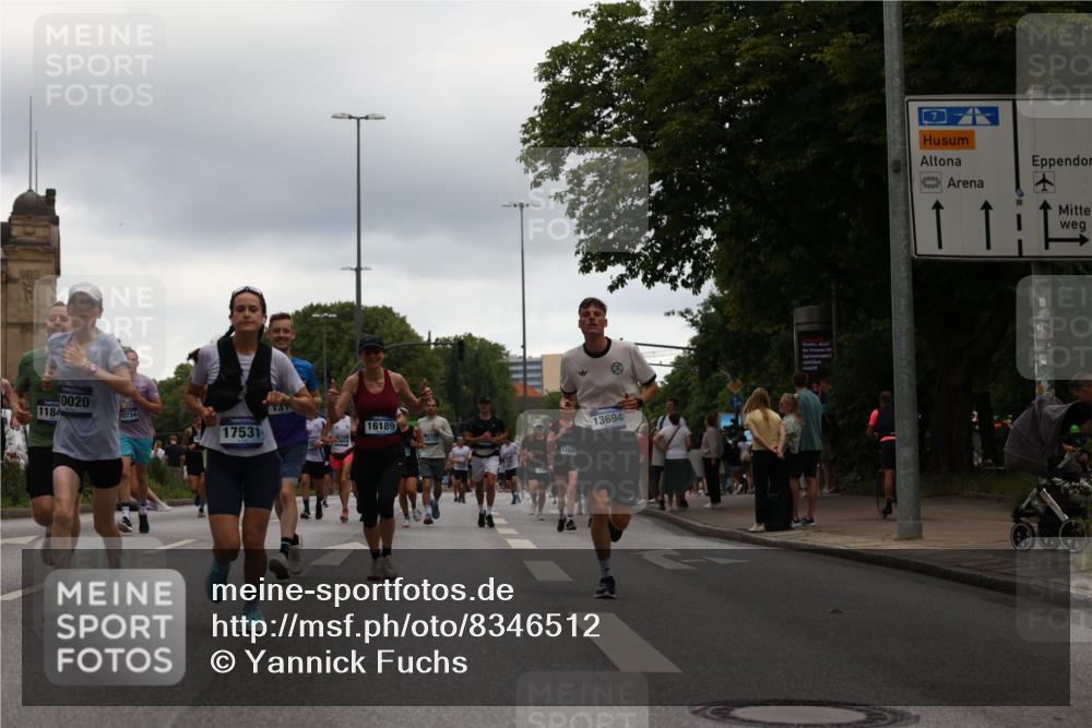 29.06.2025 - hella hamburg halbmarathon Yannick Fuchs http://msf.ph/oto/8346512 29.06.2025 10:52:28 20KM 1319, 1833, 2159, 2250, 2619, 2711, 2996, 3251, 4550, 4767, 5675, 6592, 7659, 7856, 8089, 9230, 9553, 9555, 9835, 10020, 10268, 10319, 10518, 10539, 10703, 11394, 11605, 11808, 11846, 12378, 12495, 12734, 12735, 12809, 12879, 13287, 13512, 13654, 13694, 14355, 14673, 15197, 15527, 16189, 16409, 17531, 17665, 17814, 17839, 17967, 18682, 18727, 18833, 18985, 19002, 19003 meine-sportfotos.de