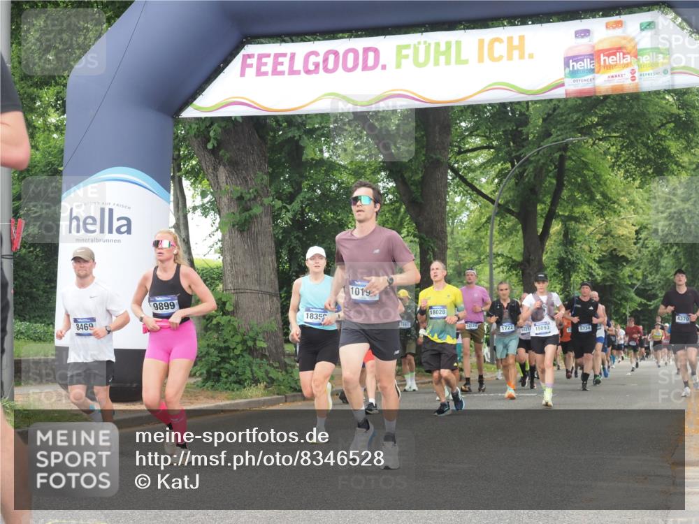 29.06.2025 - hella hamburg halbmarathon KatJ http://msf.ph/oto/8346528 29.06.2025 10:49:44 Zwischen KM18-KM19 1114, 4859, 6311, 8469 meine-sportfotos.de