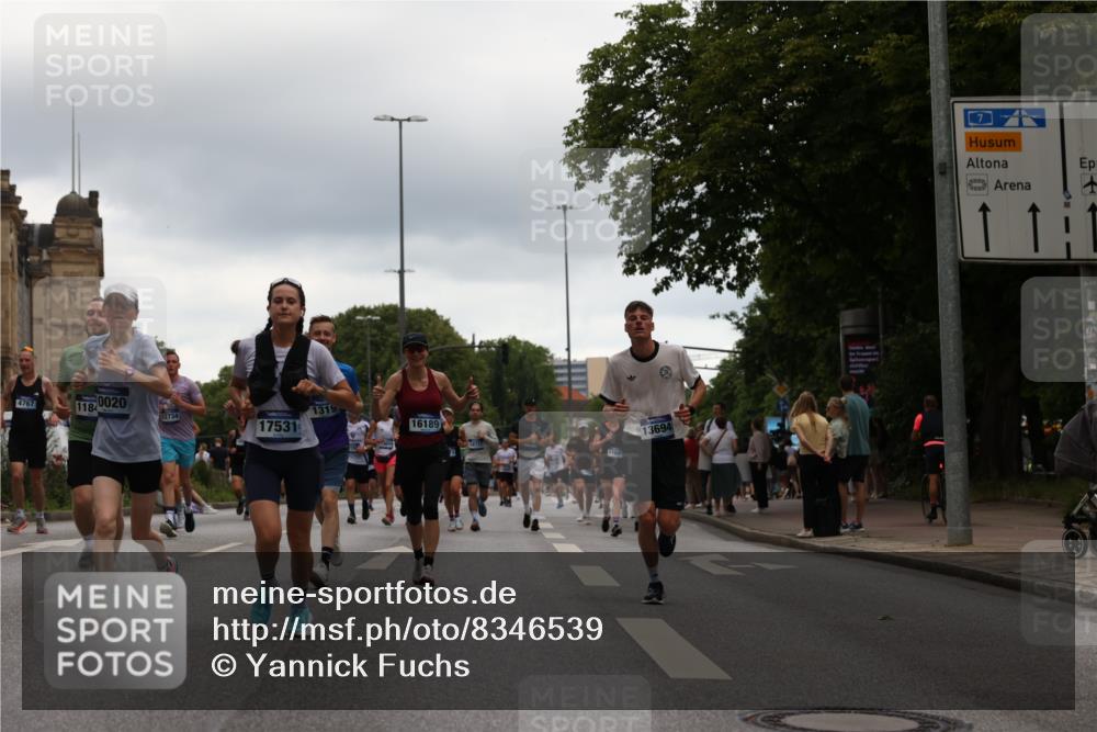 29.06.2025 - hella hamburg halbmarathon Yannick Fuchs http://msf.ph/oto/8346539 29.06.2025 10:52:28 20KM 1319, 1833, 2159, 2250, 2619, 2711, 2996, 3251, 4550, 4767, 5675, 6592, 7659, 7856, 8089, 9230, 9553, 9555, 9835, 10020, 10268, 10319, 10518, 10539, 10703, 11394, 11605, 11808, 11846, 12378, 12495, 12734, 12735, 12809, 12879, 13287, 13512, 13654, 13694, 14355, 14673, 15197, 15527, 16189, 16409, 17531, 17665, 17814, 17839, 17967, 18682, 18727, 18833, 18985, 19002, 19003 meine-sportfotos.de