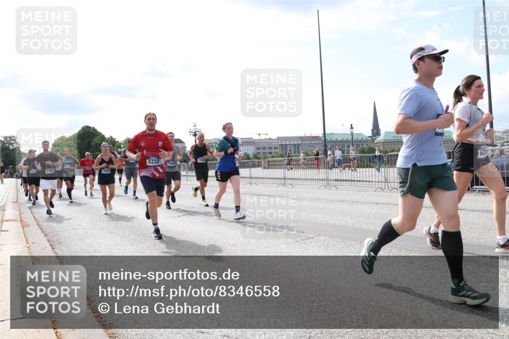29.06.2025 - hella hamburg halbmarathon Lena Gebhardt http://msf.ph/oto/8346558 29.06.2025 10:13:39 Lombardsbrücke 21, 1913, 4795, 5232, 13928, 12928, 602, 1007, 1131, 1480, 1747, 1859, 2055, 2359, 2721, 2904, 2961, 2987, 3218, 3360, 3728, 3729, 4001, 4187, 4795, 4950, 5232, 5546, 5631, 5719, 6026, 6489, 6710, 6717, 6724, 7346, 7446, 7447, 7460, 7462, 7913, 8279, 8673, 8913, 9128, 9527, 9612, 9631, 10442, 10443, 10977, 11441, 12313, 12492, 12797, 12928, 12929, 13331, 13928, 15085, 15663, 15721, 15722, 15922, 16491, 17472, 17474, 17985, 17988, 18222, 18231, 18732 meine-sportfotos.de