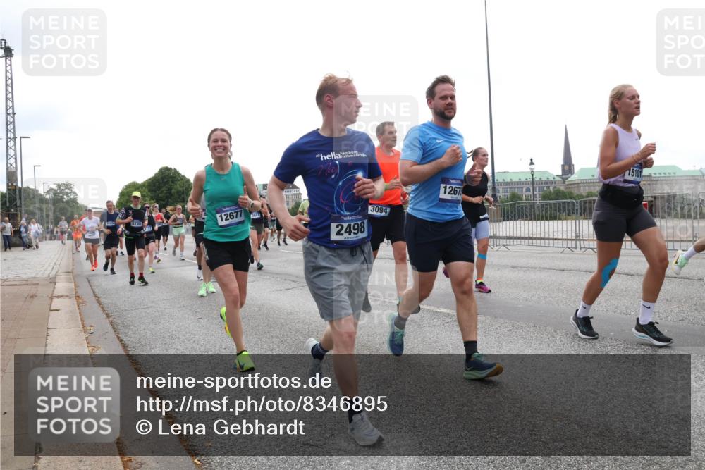 29.06.2025 - hella hamburg halbmarathon Lena Gebhardt http://msf.ph/oto/8346895 29.06.2025 10:38:30 Lombardsbrücke 5735, 12677, 20, 3841, 2498, 3094, 1267, 15101, 56, 1196, 1394, 1457, 1596, 1721, 1742, 1791, 1901, 1966, 2113, 2151, 2498, 2576, 2660, 2693, 2786, 3010, 3094, 3095, 3216, 3242, 3286, 3323, 3338, 3635, 3636, 3716, 3726, 3777, 3841, 3927, 4028, 4139, 4155, 4159, 4259, 4260, 4316, 4414, 4883, 4921, 5085, 5089, 5155, 5300, 5617, 5684, 5713, 5735, 5913, 6199, 6200, 6695, 6696, 6751, 6875, 6930, 7117, 7118, 7148, 7165, 7371, 7552, 7561, 7629, 7692, 7849, 7868, 7914, 8367 meine-sportfotos.de