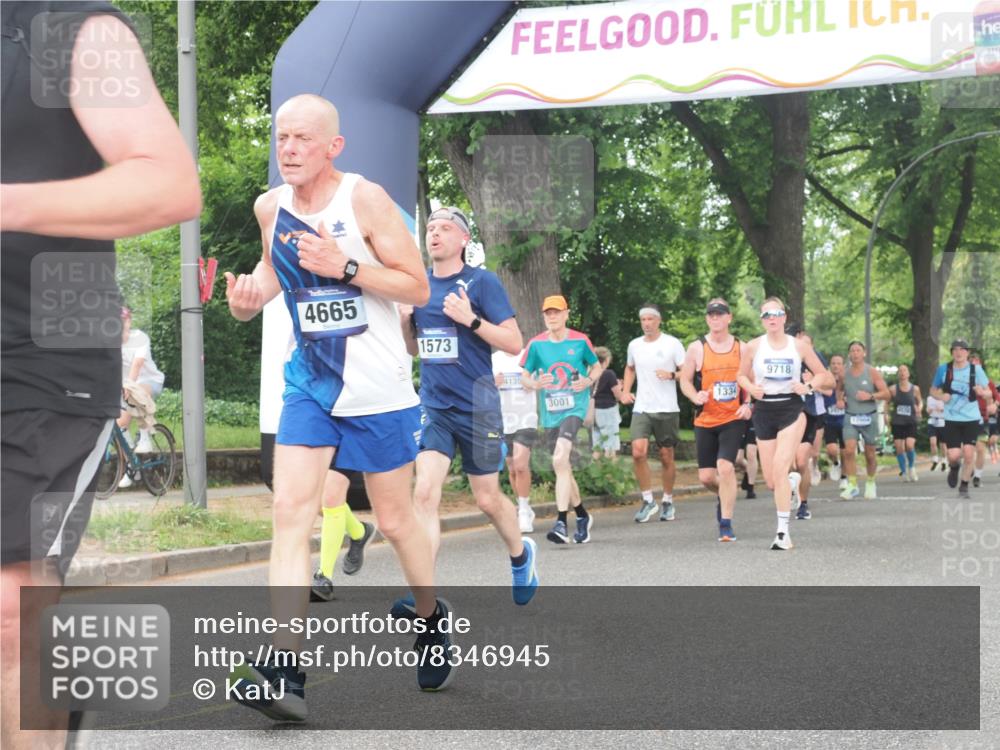 29.06.2025 - hella hamburg halbmarathon KatJ http://msf.ph/oto/8346945 29.06.2025 10:49:51 Zwischen KM18-KM19 1126, 1334, 1573, 1722, 1724, 1881, 3001, 4370, 4665, 5734, 8469 meine-sportfotos.de