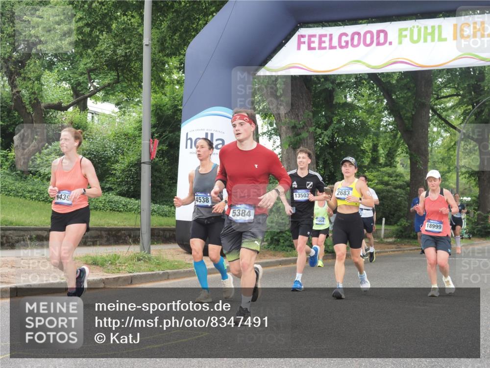 29.06.2025 - hella hamburg halbmarathon KatJ http://msf.ph/oto/8347491 29.06.2025 10:49:58 Zwischen KM18-KM19 1254, 1334, 1464, 1573, 2683, 3001, 3921, 4538, 5384 meine-sportfotos.de