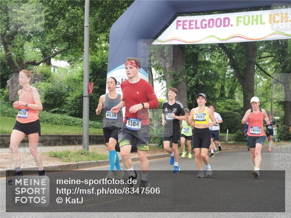 29.06.2025 - hella hamburg halbmarathon KatJ http://msf.ph/oto/8347506 29.06.2025 10:49:58 Zwischen KM18-KM19 1254, 1334, 1464, 1573, 2683, 3001, 3921, 4538, 5384 meine-sportfotos.de