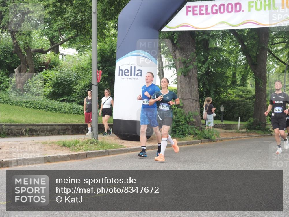 29.06.2025 - hella hamburg halbmarathon KatJ http://msf.ph/oto/8347672 29.06.2025 10:50:02 Zwischen KM18-KM19 1427, 1464, 2683, 3921, 4538, 5384 meine-sportfotos.de