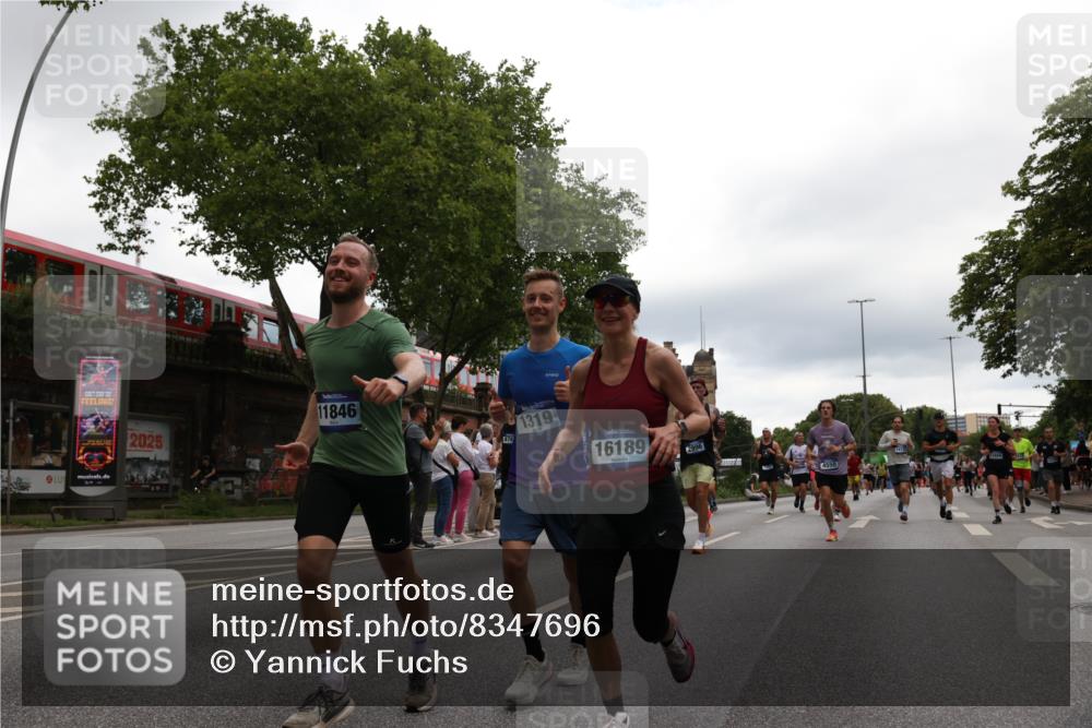 29.06.2025 - hella hamburg halbmarathon Yannick Fuchs http://msf.ph/oto/8347696 29.06.2025 10:52:31 20KM 1319, 1833, 2159, 2250, 2619, 2711, 2996, 4550, 4767, 5675, 6592, 6860, 7659, 7856, 8089, 8392, 9156, 9230, 9353, 9553, 9555, 9835, 10020, 10268, 10319, 10518, 10539, 10703, 11394, 11605, 11808, 11846, 12495, 12734, 12735, 12809, 13287, 13512, 13654, 13694, 14355, 14673, 15197, 16189, 16206, 16409, 16922, 16924, 17531, 17665, 17782, 17814, 17839, 17931, 17967, 18556, 18682, 18727, 18833, 18985, 19002, 19003 meine-sportfotos.de